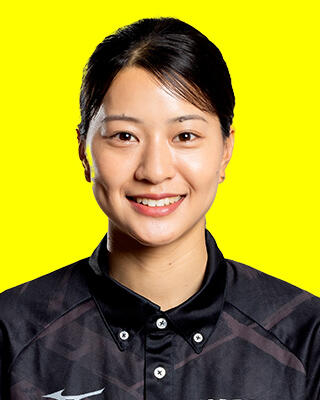 髙島　真織子