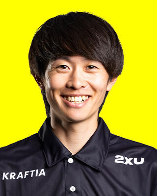 平　駿介