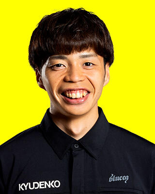 吉岡　智輝