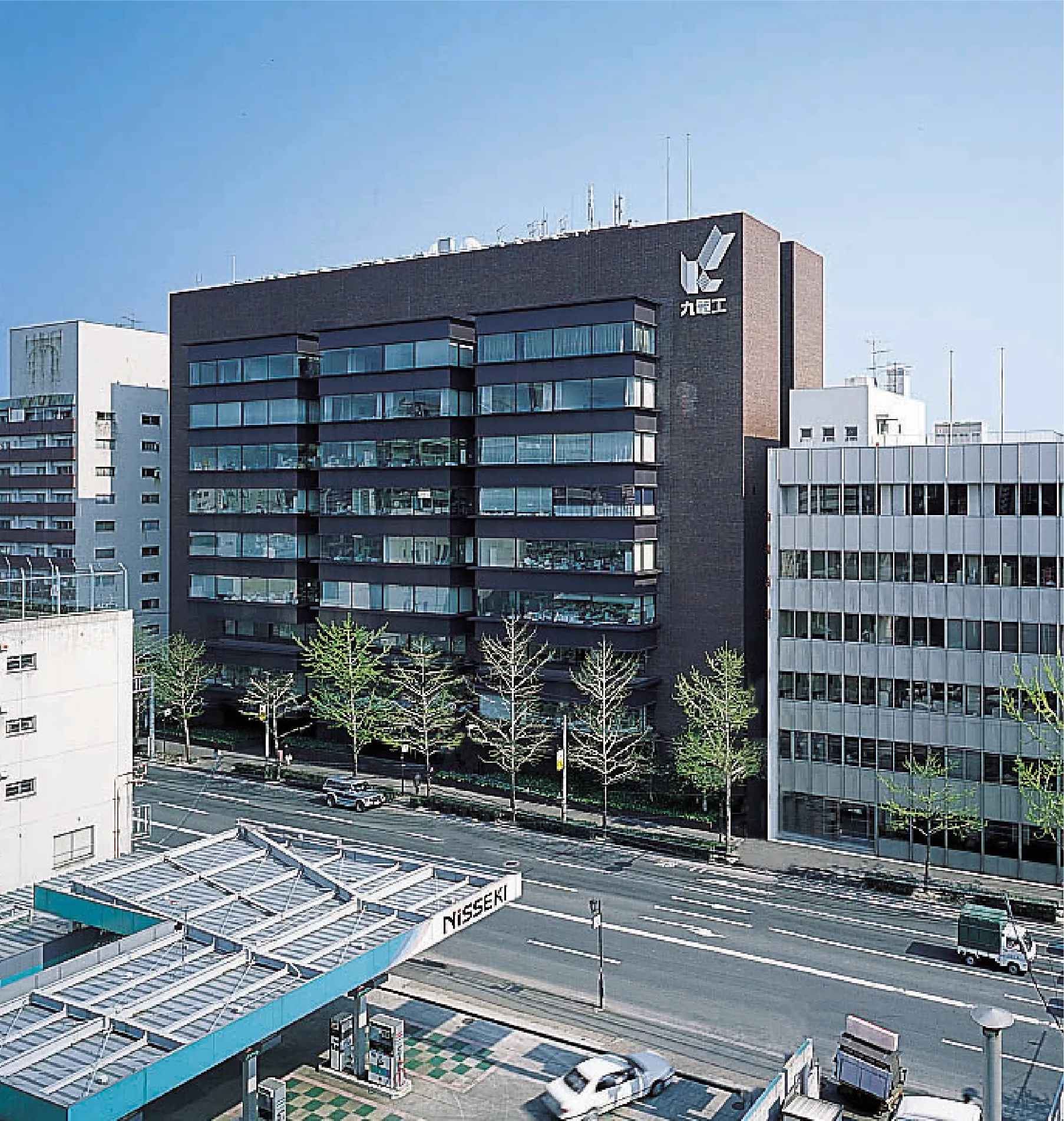 1970年頃の九電工本店ビル外観