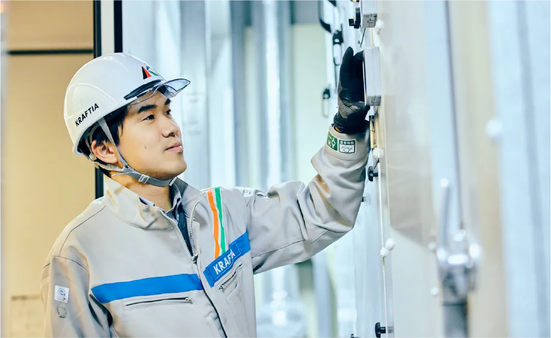 配電設備の点検作業